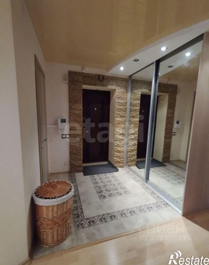 3-комн квартира улица Авроры, 5/10,  д. 5/10