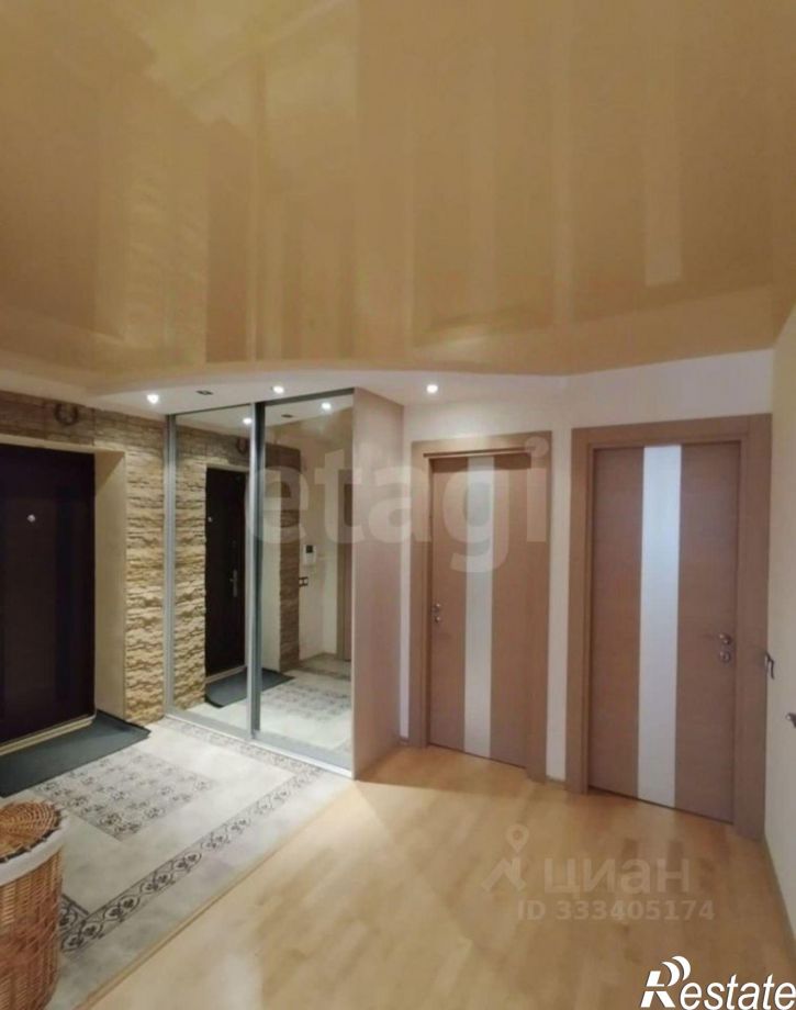 3-комн квартира улица Авроры, 5/10,  д. 5/10