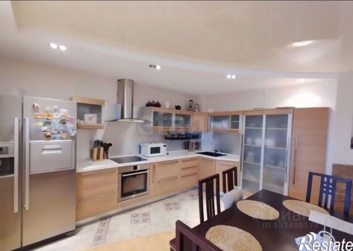 3-комн квартира улица Авроры, 5/10,  д. 5/10