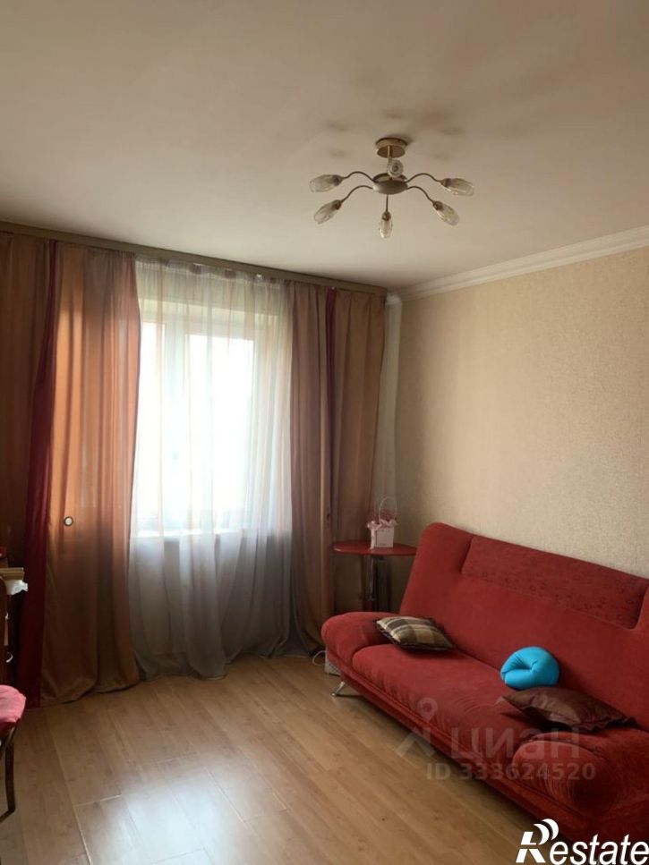 3-комн квартира улица Софьи Перовской, 23,  д. 23