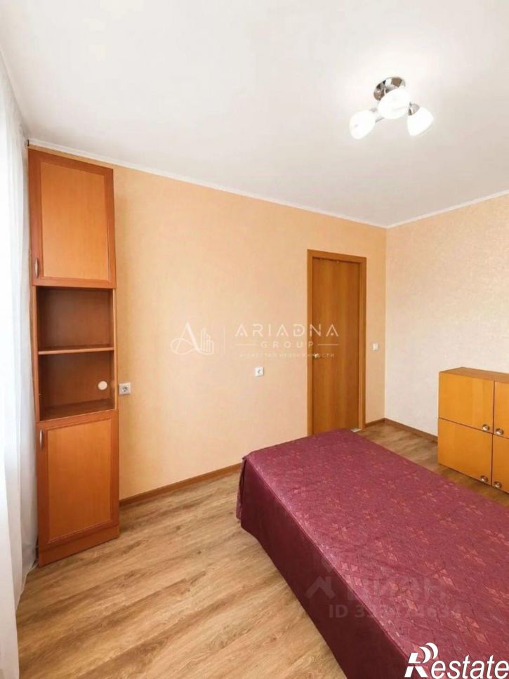 2-комн квартира улица Якуба Коласа, 24,  д. 24