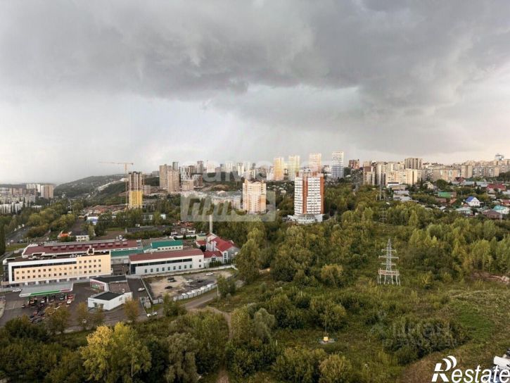 2-комн квартира улица Воинов-Интернационалистов, 1,  д. 1