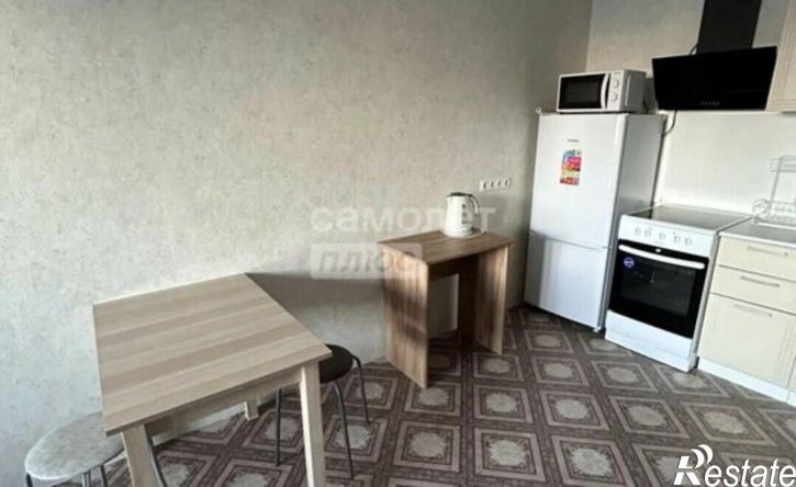 2-комн квартира улица Евгения Столярова, 4А,  д. 4А