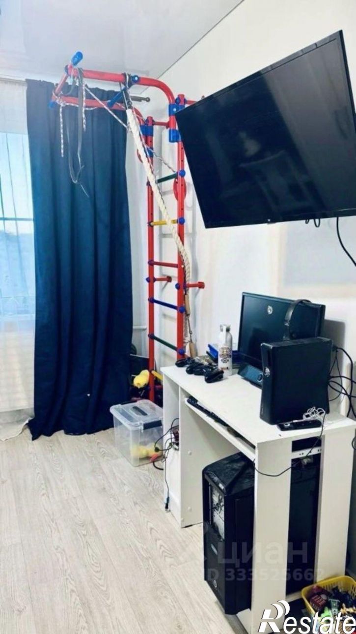 2-комн квартира улица Рабкоров, 24,  д. 24
