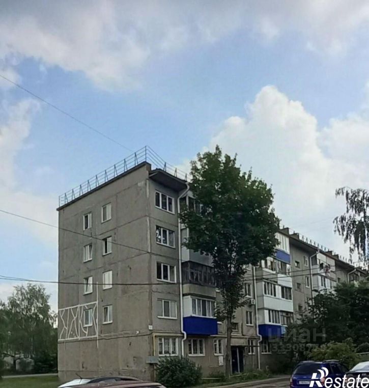 3-комн квартира улица Адмирала Ушакова, 56,  д. 56