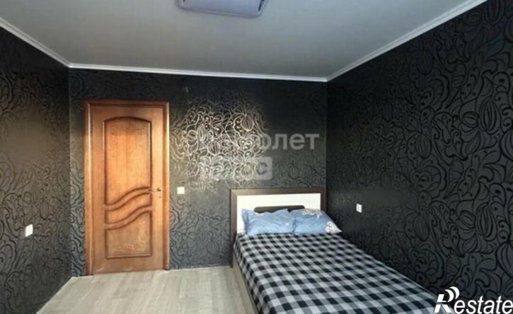 2-комн квартира улица Евгения Столярова, 4А,  д. 4А