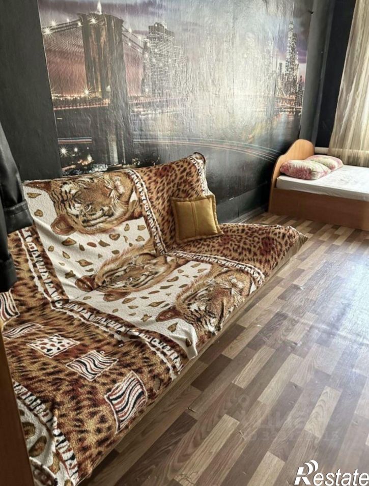 Комната улица Зенцова, 81А,  д. 81А