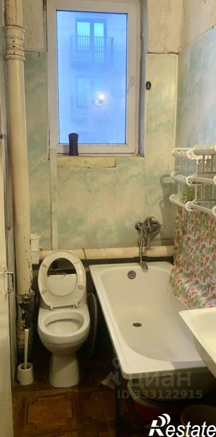 Комната улица Зенцова, 81А,  д. 81А