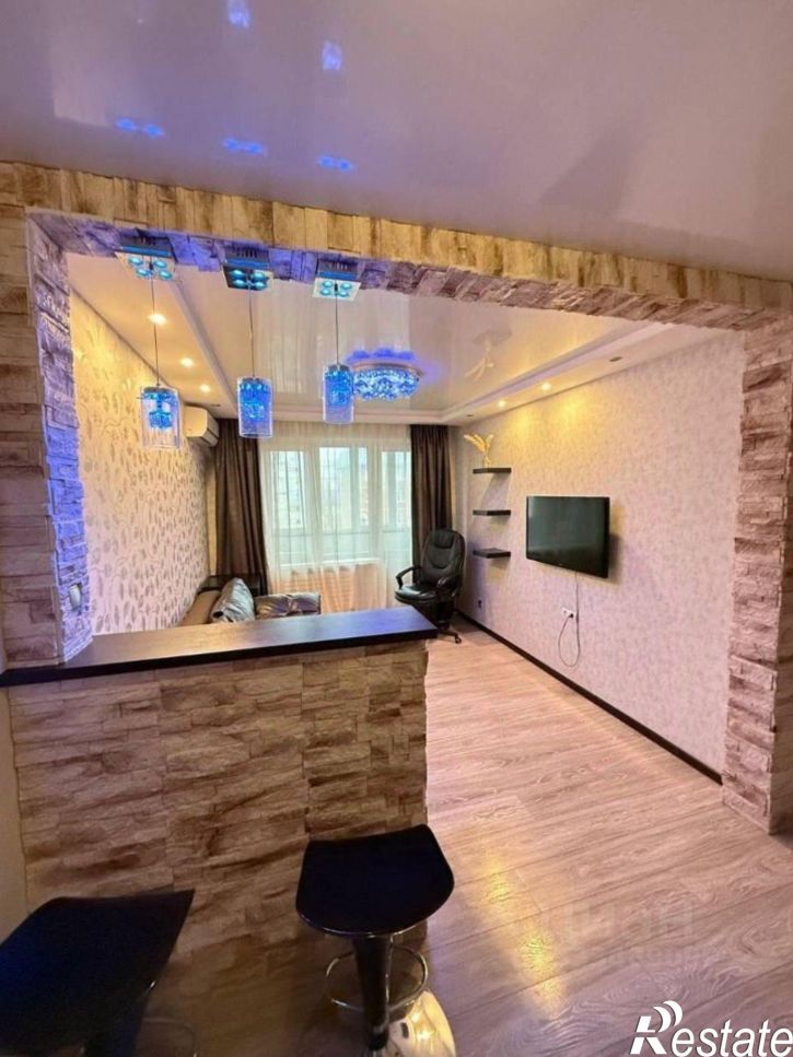 3-комн квартира улица Софьи Перовской, 23,  д. 23