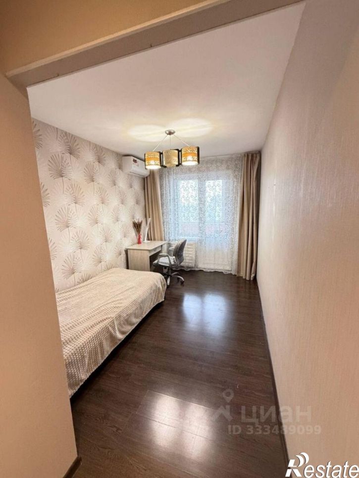 3-комн квартира улица Софьи Перовской, 23,  д. 23