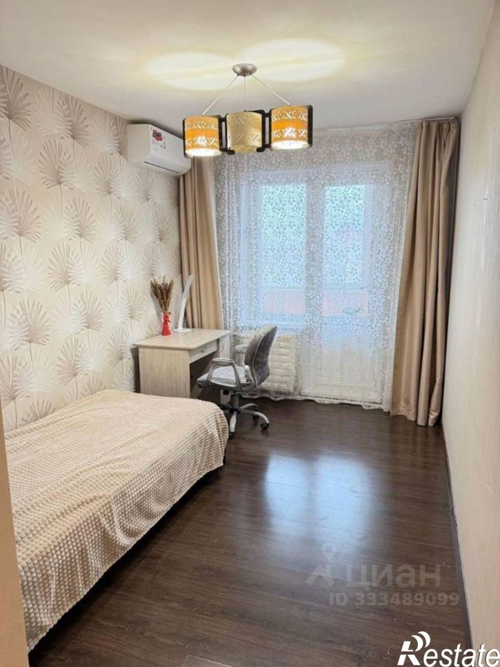 3-комн квартира улица Софьи Перовской, 23,  д. 23