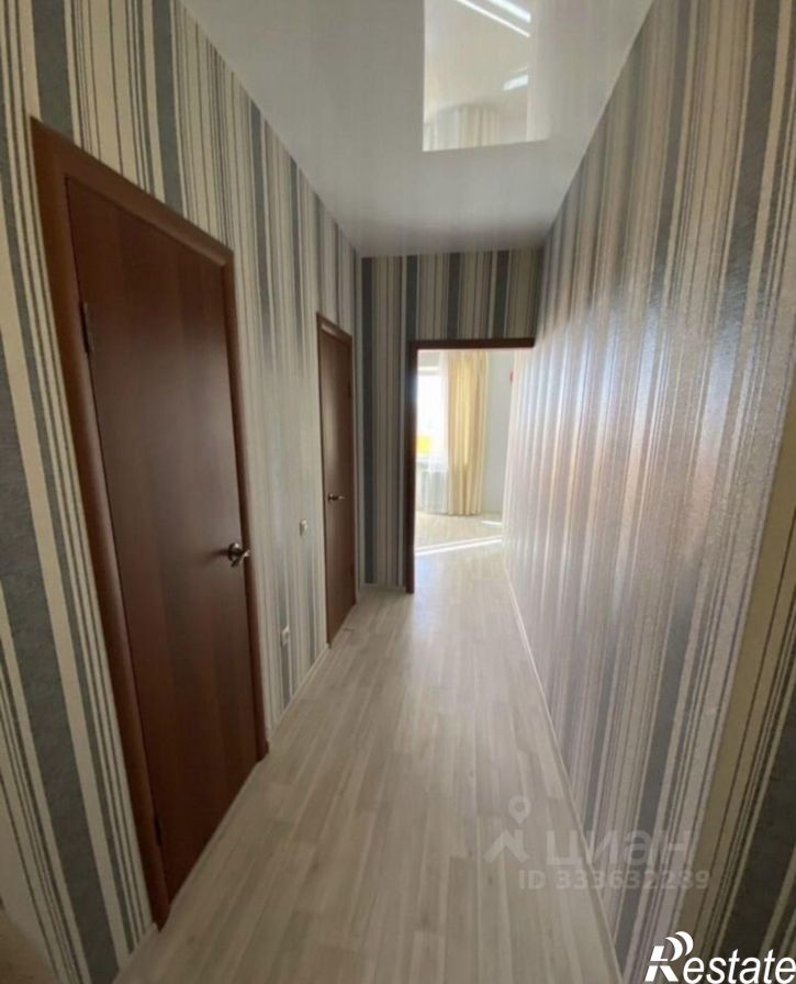 2-комн квартира Российская улица, 25,  д. 25