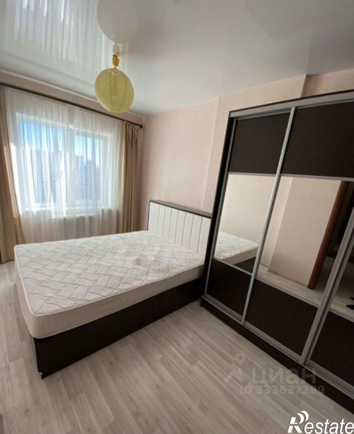 2-комн квартира Российская улица, 25,  д. 25