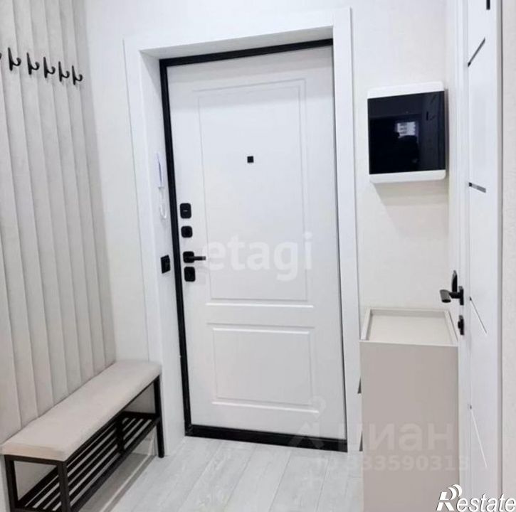 2-комн квартира улица Евгения Столярова, 13,  д. 13