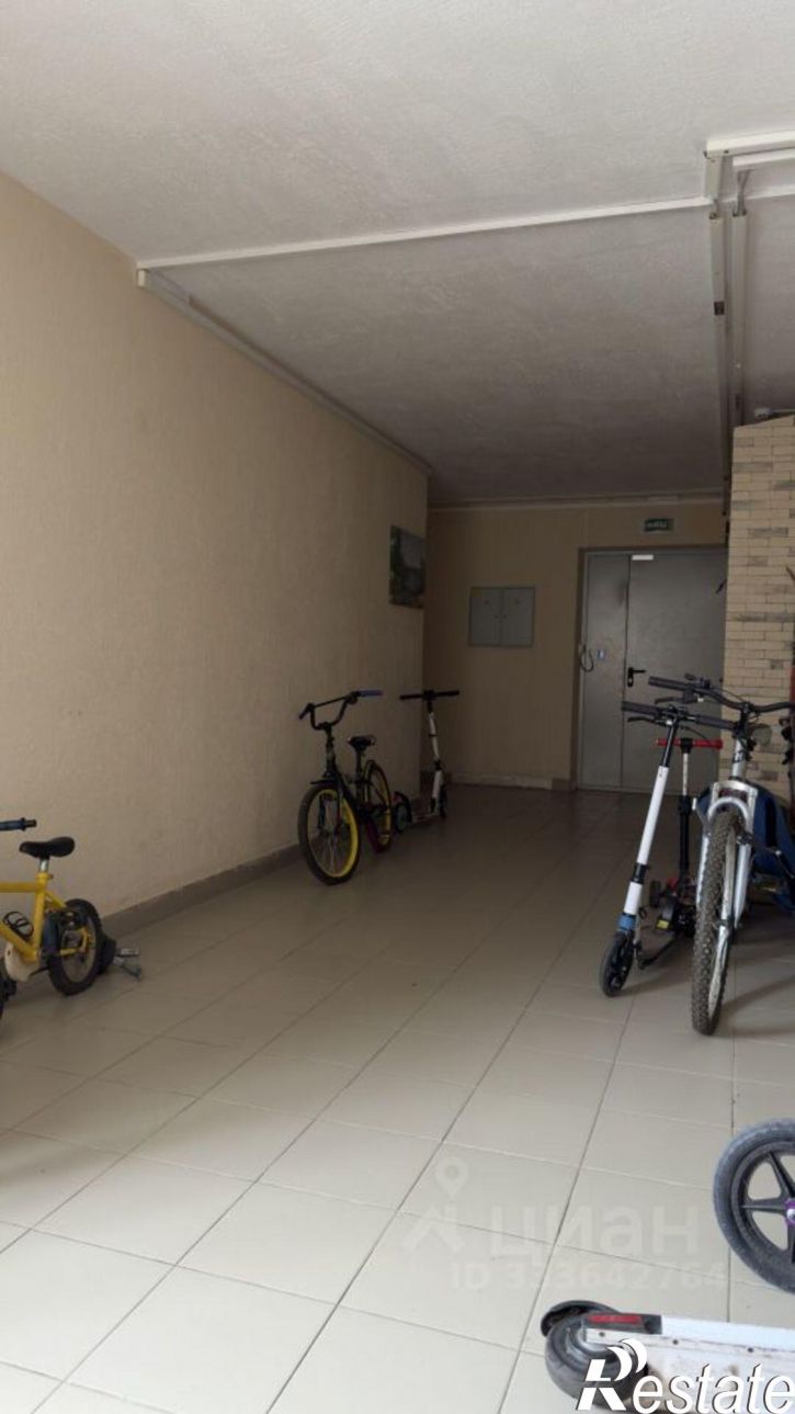 3-комн квартира Российская улица, 24,  д. 24