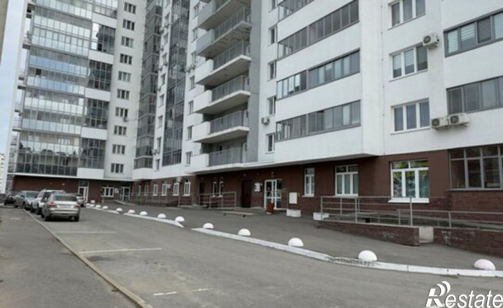 3-комн квартира Российская улица, 24,  д. 24