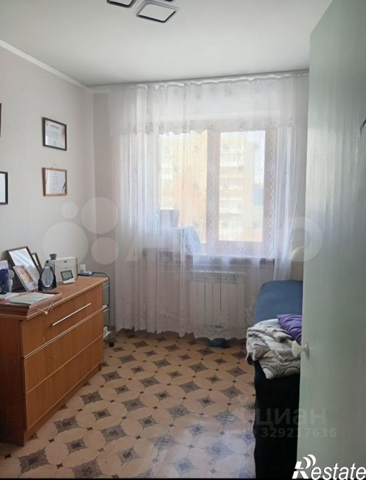 3-комн квартира улица Адмирала Ушакова, 56,  д. 56