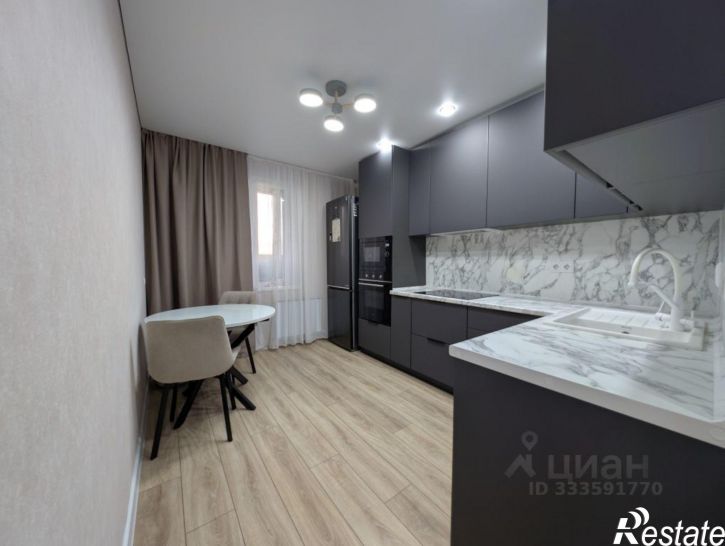 1-комн квартира улица Лётчика Кобелева, 1,  д. 1