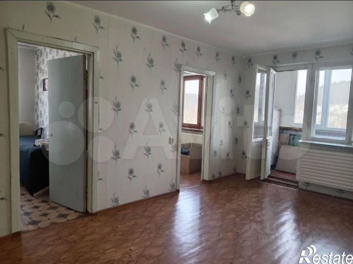 3-комн квартира улица Адмирала Ушакова, 56,  д. 56
