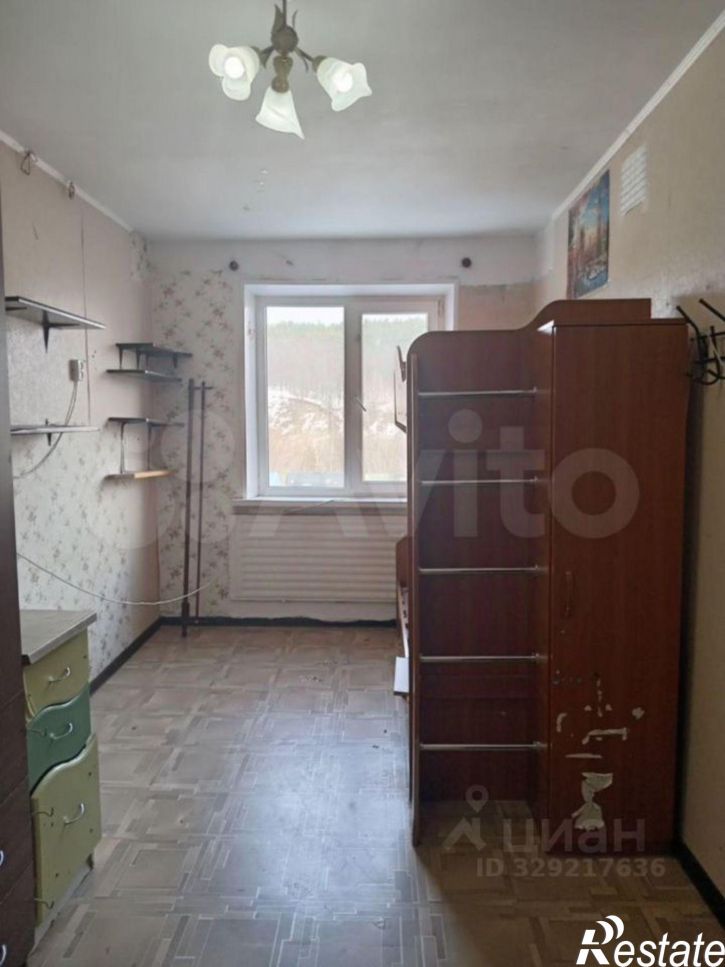 3-комн квартира улица Адмирала Ушакова, 56,  д. 56