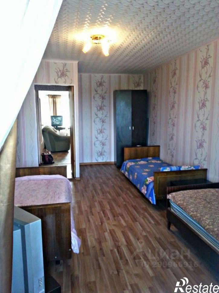 3-комн квартира проспект Октября, 180,  д. 180