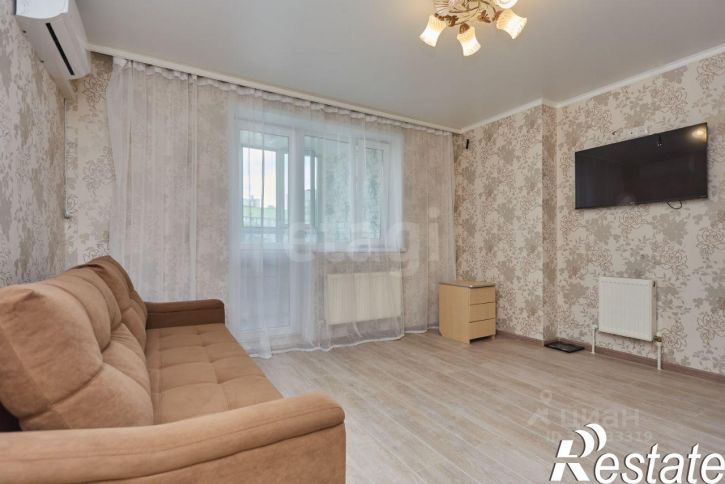 2-комн квартира улица Евгения Столярова, 4А,  д. 4А