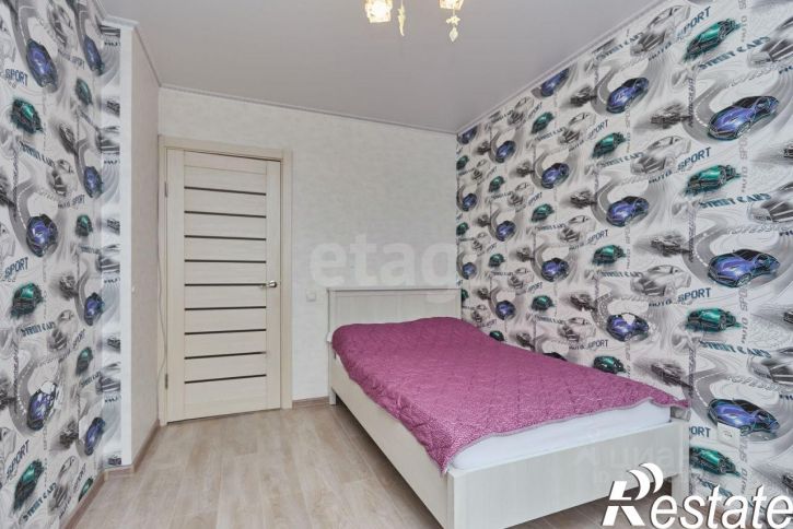 2-комн квартира улица Евгения Столярова, 4А,  д. 4А