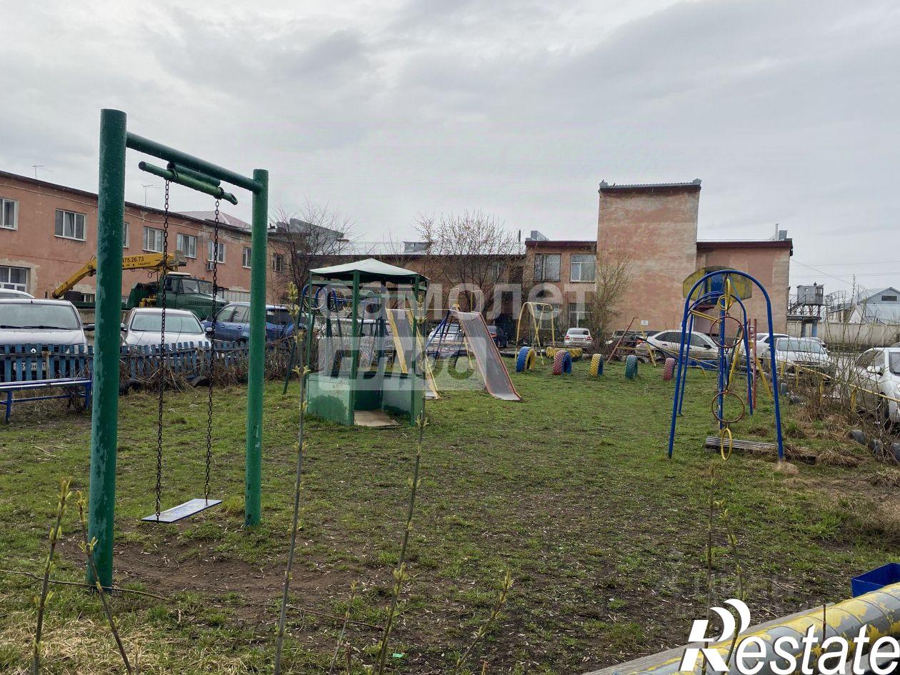 Купить комнату за 950 000 рублей на улица Новожёнова, 7/1