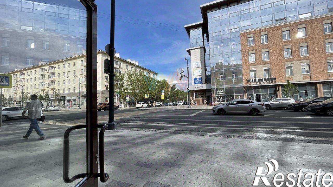 Купить торговое помещение за 27 700 000 рублей на улица Достоевского, 68