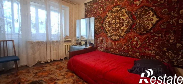 3-комн квартира улица 50 лет СССР, 48,  д. 48