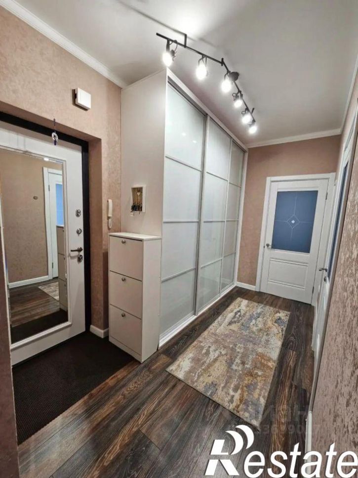 2-комн квартира улица Мира, 8,  д. 8