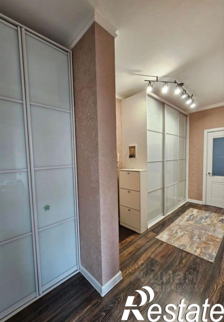 2-комн квартира улица Мира, 8,  д. 8