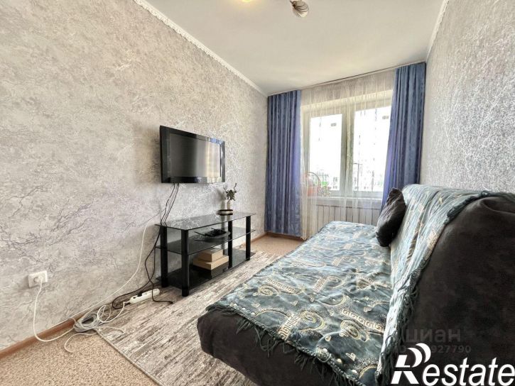 2-комн квартира улица Испытателей, 21,  д. 21