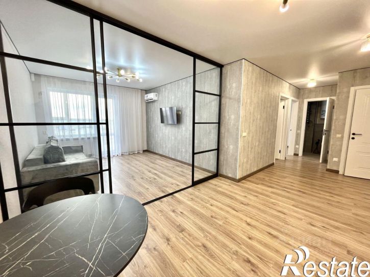 3-комн квартира Софьи Перовской улица, 22,  д. 22