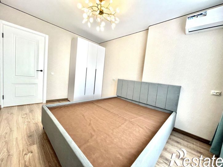 3-комн квартира Софьи Перовской улица, 22,  д. 22