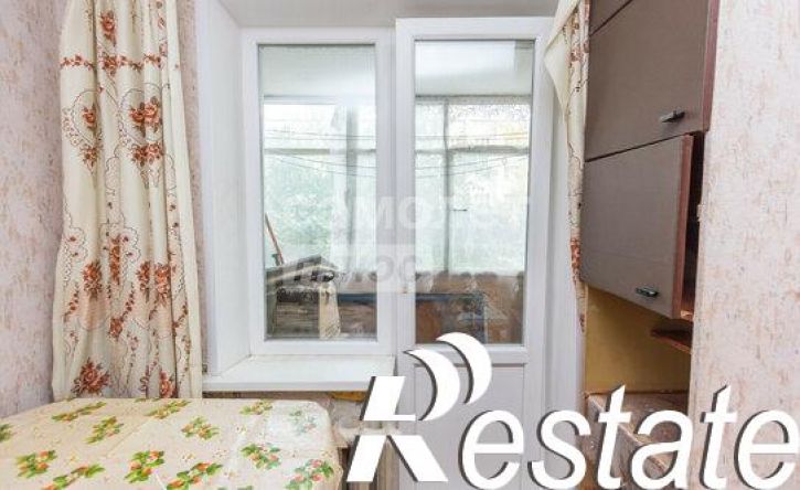 3-комн квартира Революционная улица, 92/3,  д. 92/3