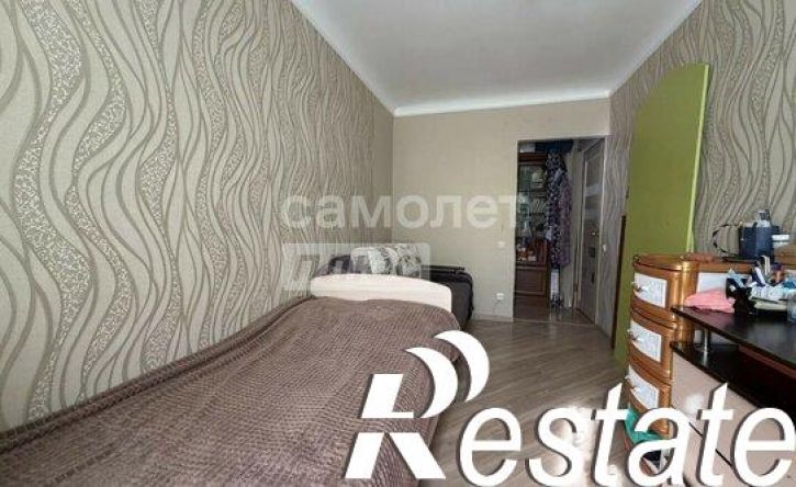 2-комн квартира улица Машиностроителей, 14,  д. 14