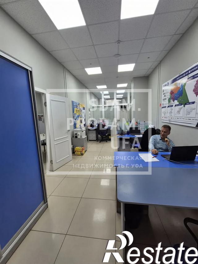 Сдать торговое помещение за 600 000 рублей на Маршала Жукова улица, д.5/2