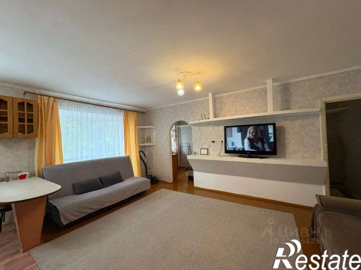 2-комн квартира проспект Октября, 54,  д. 54