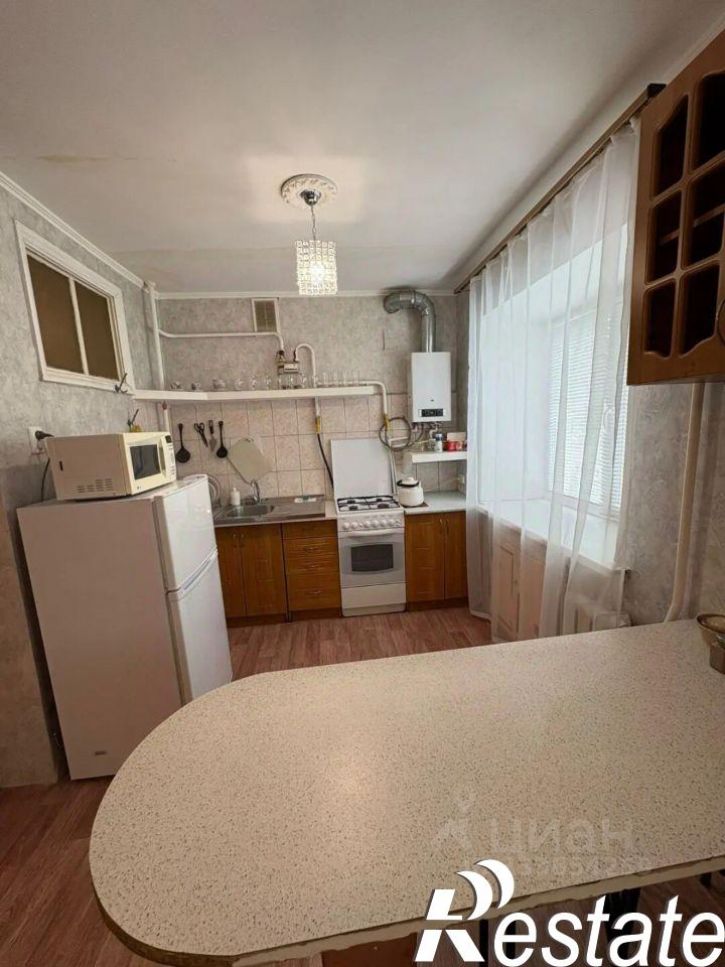 2-комн квартира проспект Октября, 54,  д. 54