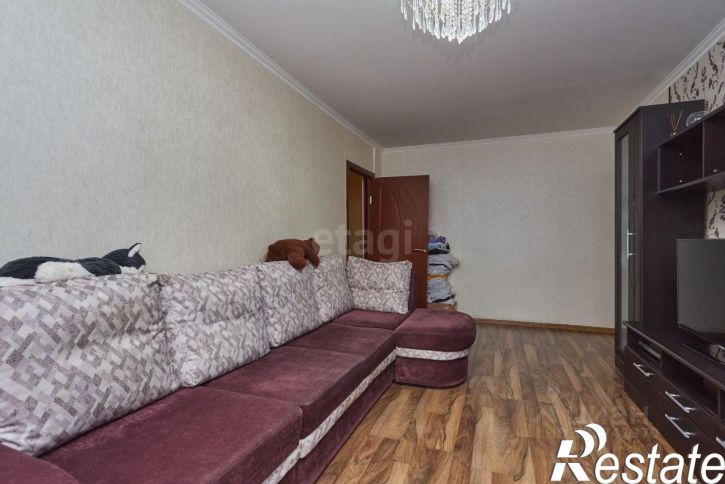 2-комн квартира улица Рихарда Зорге, 49,  д. 49