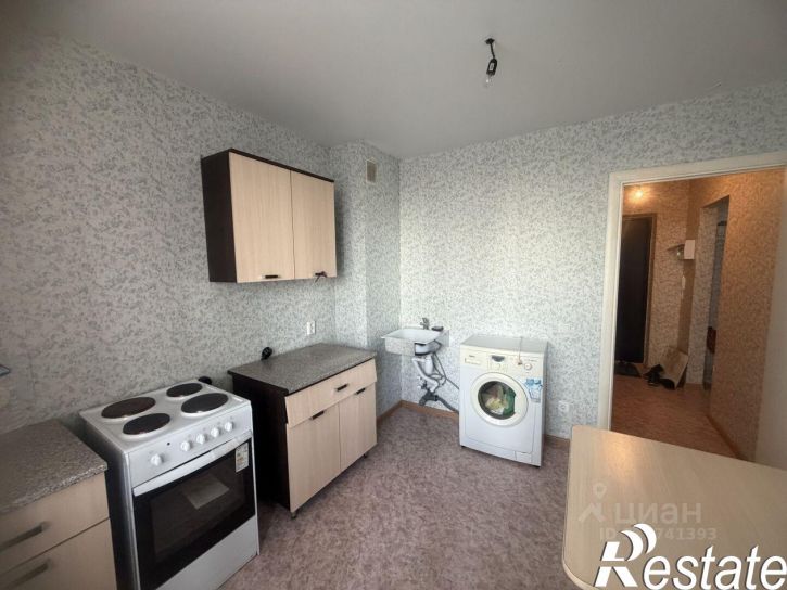 3-комн квартира улица Лётчиков, 2Д,  д. 2Д