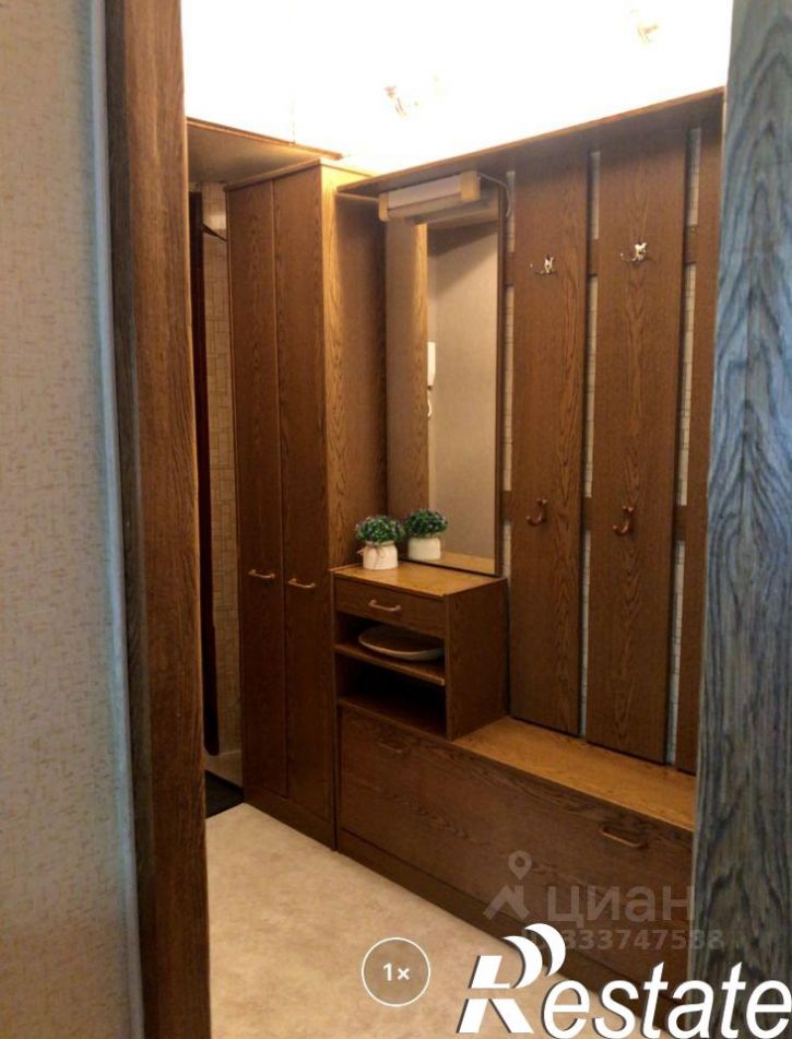 2-комн квартира проспект Октября, 11/1,  д. 11/1