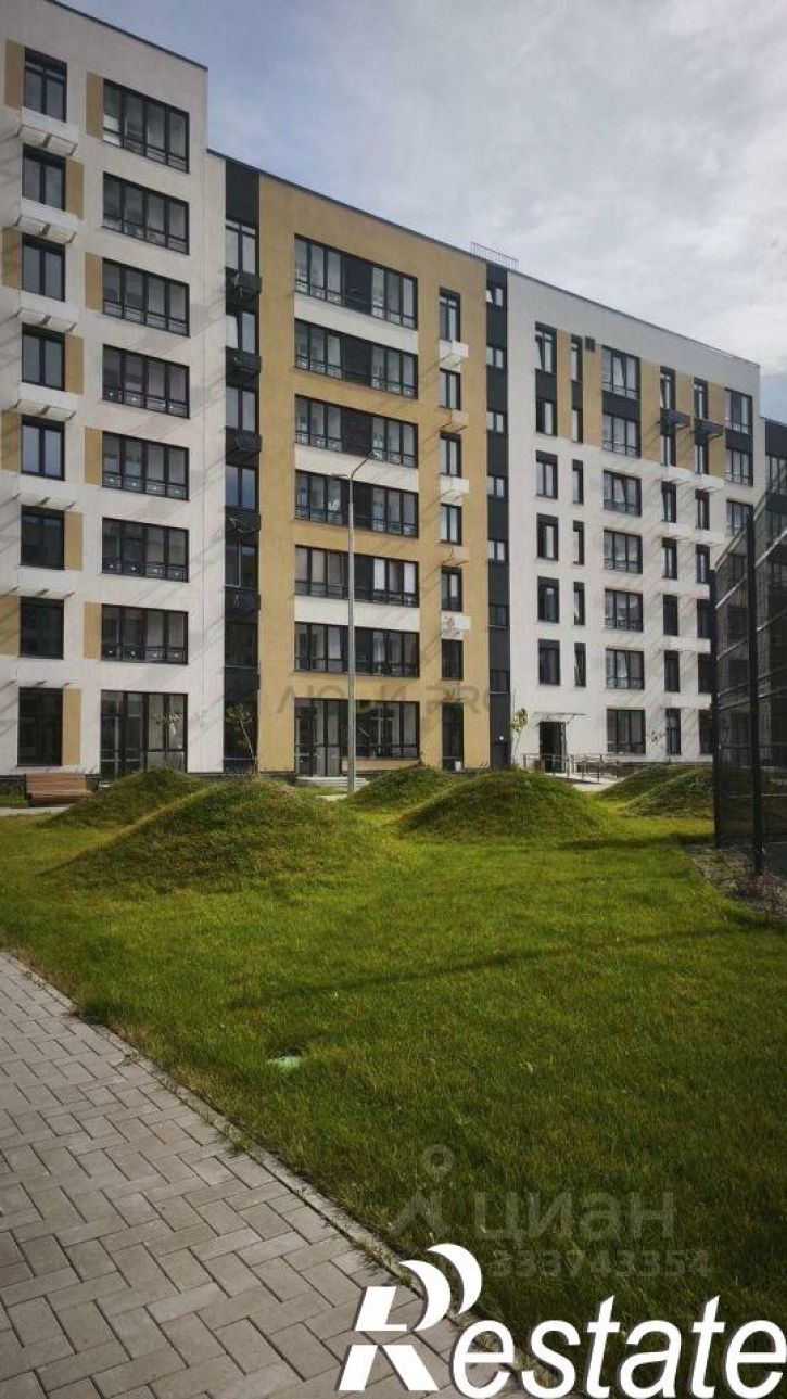3-комн квартира Академика Сулейманова улица, 10,  д. 10