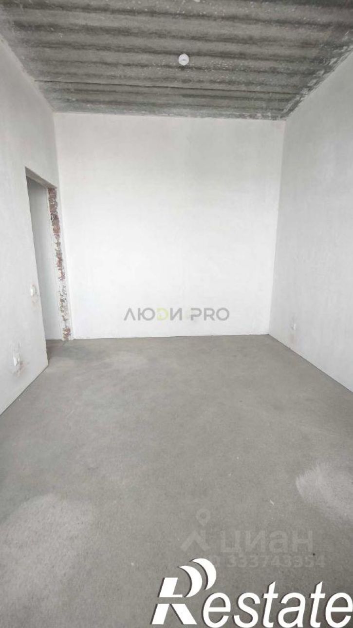 3-комн квартира Академика Сулейманова улица, 10,  д. 10