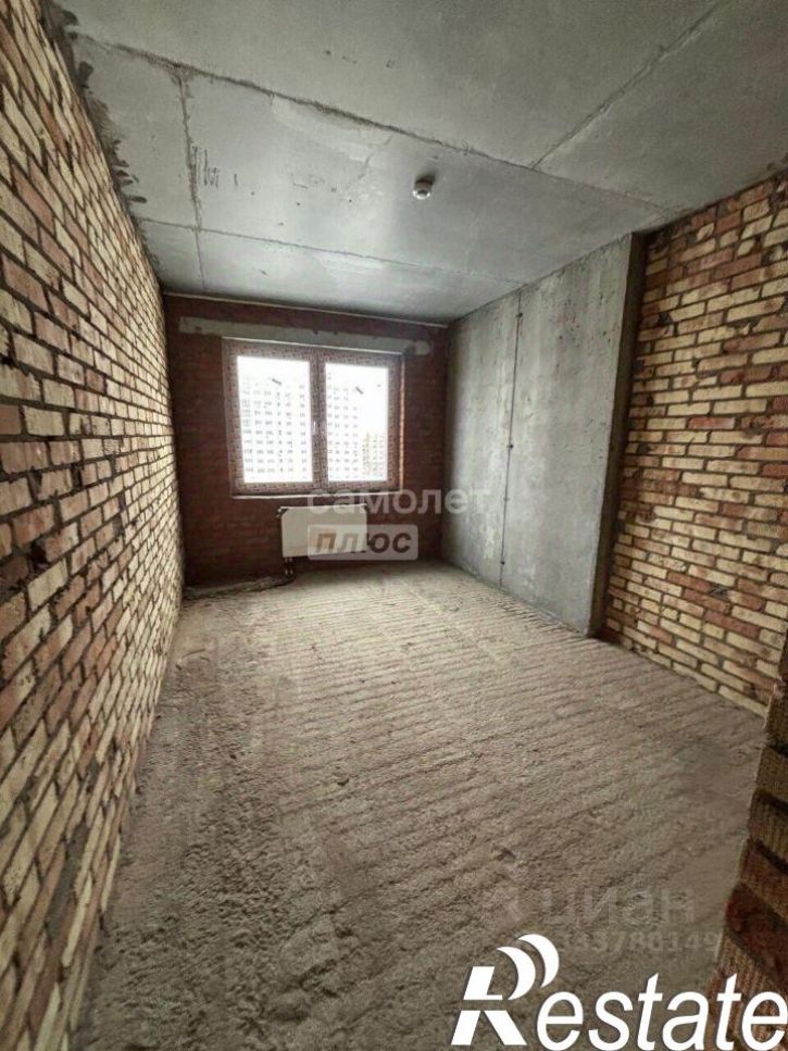 3-комн квартира Софьи Перовской улица, 22,  д. 22