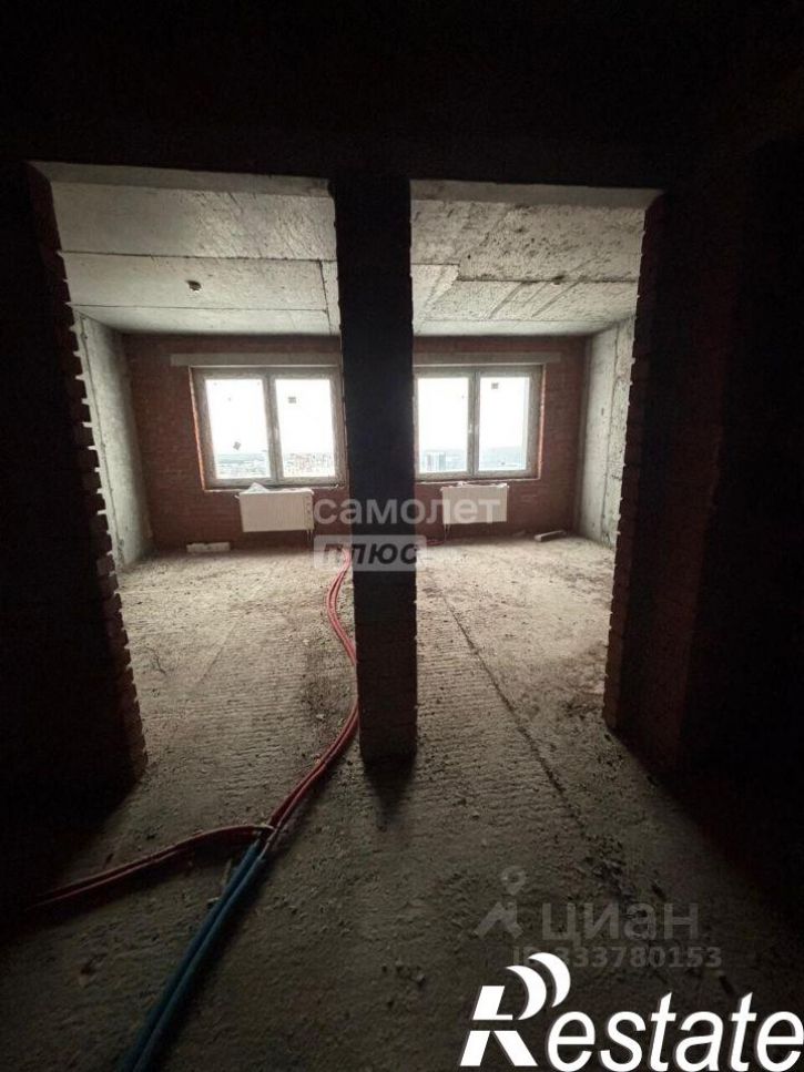 3-комн квартира Софьи Перовской улица, 22,  д. 22