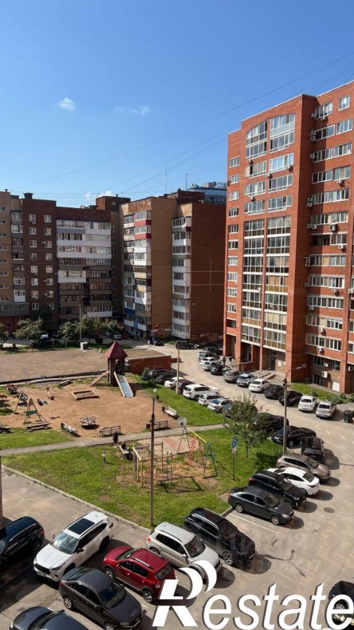3-комн квартира улица Менделеева, 122,  д. 122