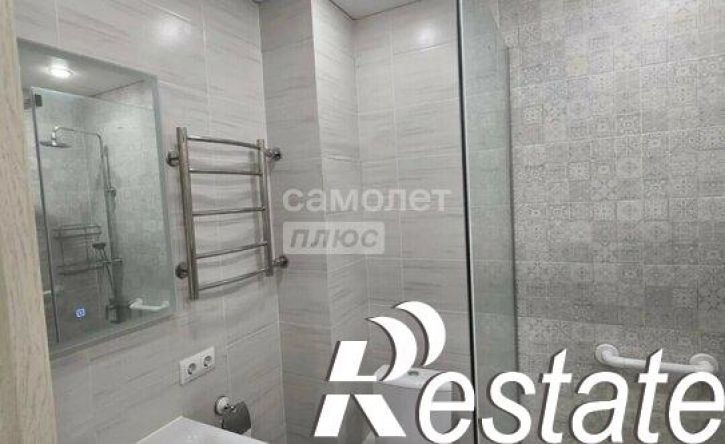 3-комн квартира улица Лётчиков, 2Б,  д. 2Б