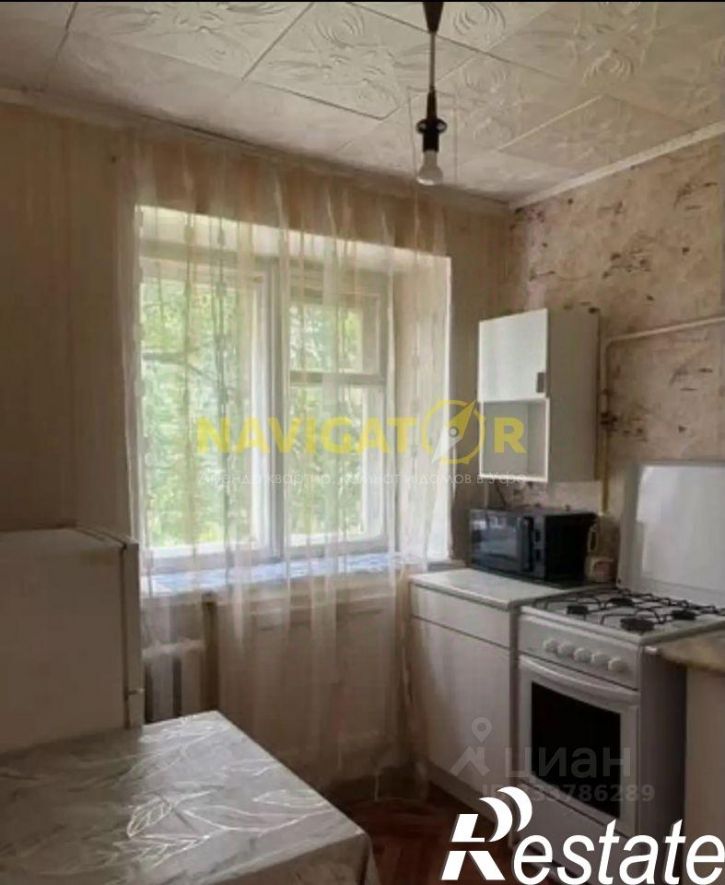 2-комн квартира улица Комарова, 36,  д. 36